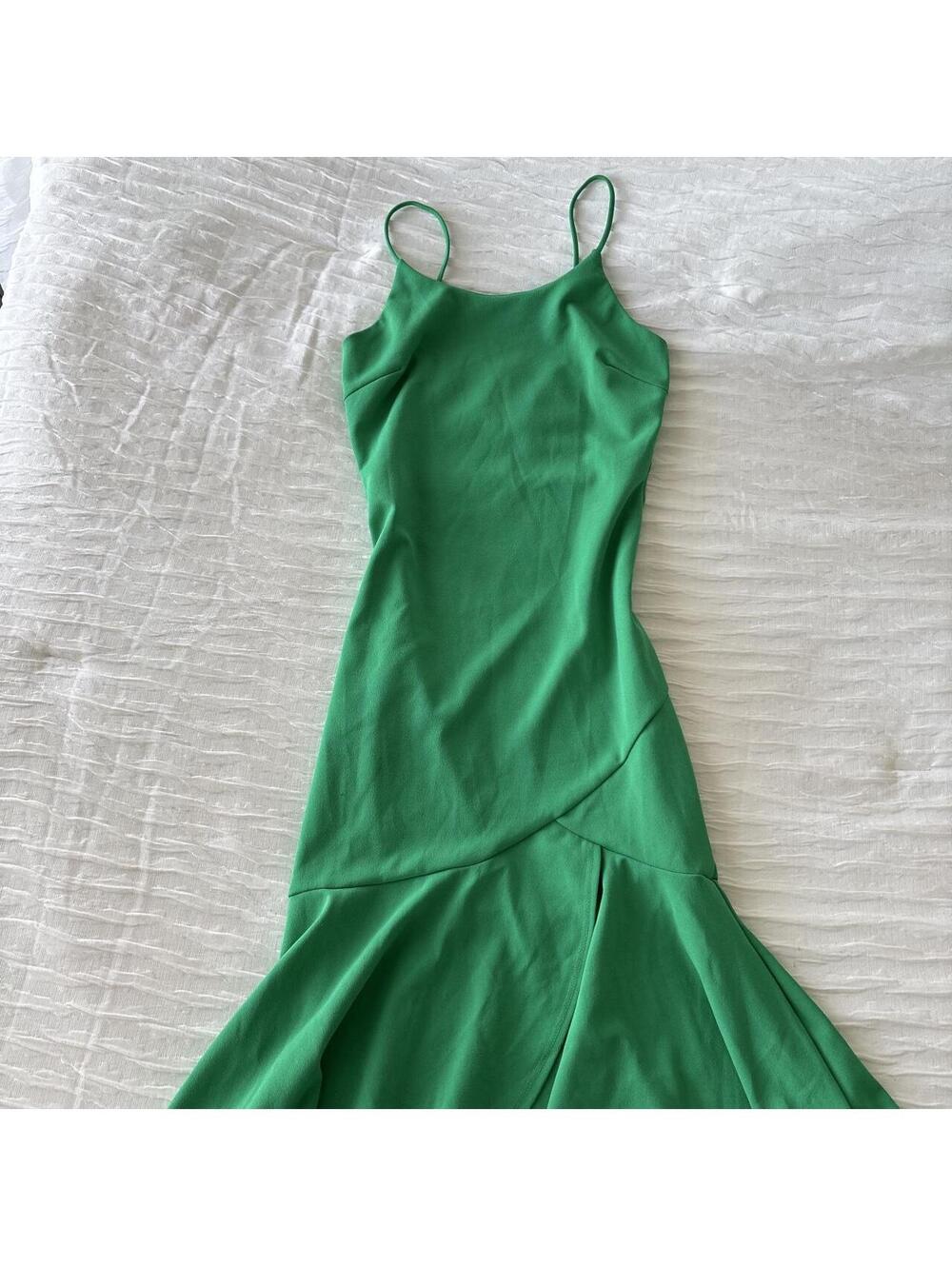 Gimaguas Women's Green Dress